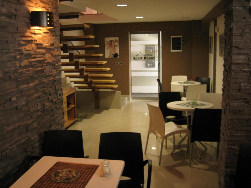 סקופיה Domus Aparthotel מראה חיצוני תמונה