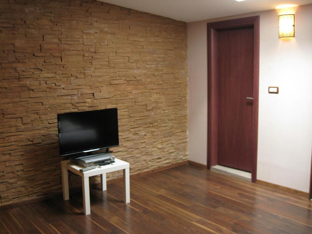 סקופיה Domus Aparthotel מראה חיצוני תמונה